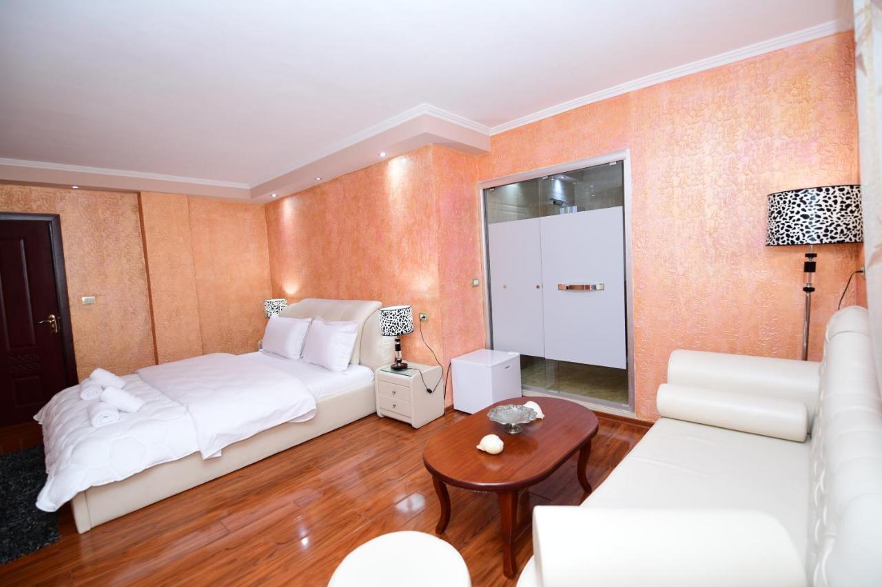 Zobo Hotel Shkodër Eksteriør bilde